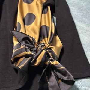 Chicos size 2 XXL scarf detail knit sweater top.